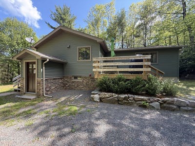 /international/us/115-warkes-road-long-pond-pa-110108449567/