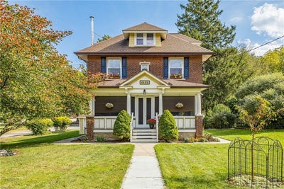 /international/us/4486-saint-paul-boulevard-rochester-ny-110120419667/