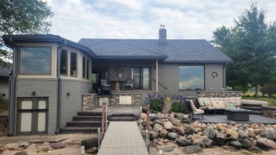 /international/us/616-lakeshore-drive-lakeside-ia-110101937313/
