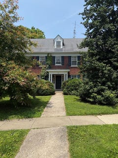 /international/us/237-mcdowell-road-lexington-ky-110108627741/