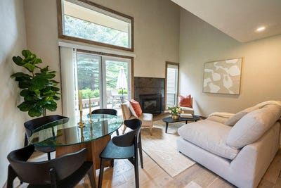 /international/us/2224-bonne-vie-condo-dr-sun-valley-id-110100131618/