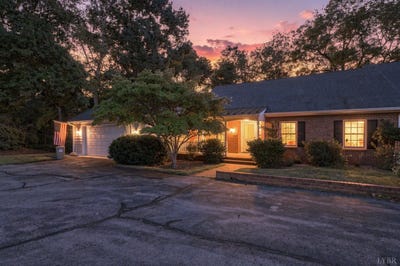 /international/us/214-windham-court-lynchburg-va-110119960994/
