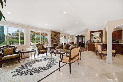 /international/us/5543-mason-avenue-woodland-hills-ca-110108552651/