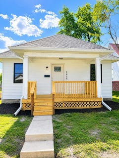 /international/us/1415-s-webster-street-kokomo-in-110108479102/