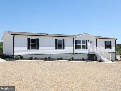 /international/us/309-moorefield-rd-mineral-va-110104201313/
