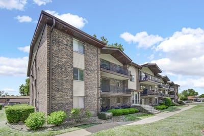 /international/us/13540-lawler-avenue-crestwood-il-110108444670/