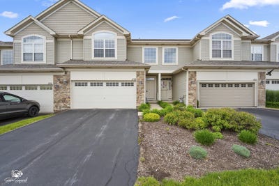 /international/us/1753-fieldstone-drive-s-shorewood-il-110107797598/