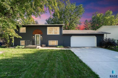 /international/us/3924-s-morrow-dr-sioux-falls-sd-110120420422/