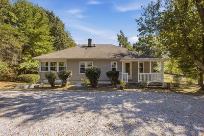 /international/us/1215-hopkinsville-rd-earlington-ky-110120416574/
