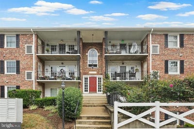 /international/us/12717-gordon-blvd-120-woodbridge-va-110108360056/