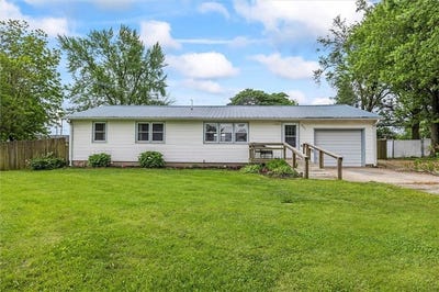 /international/us/301-e-3rd-street-montrose-mo-110099766569/