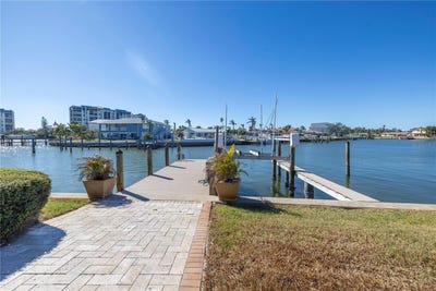 /international/us/15-marina-terrace-treasure-island-fl-110096095251/