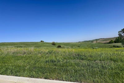 /international/us/titan-road-lot-5-hinton-ia-110099480273/