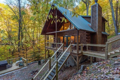 /international/us/100-candlemaker-trail-maggie-valley-nc-110099163315/