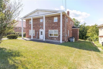 /international/us/3466-pennsylvania-avenue-weirton-wv-110101906318/
