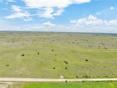 /international/us/3540-county-road-626-hamilton-tx-110100339802/