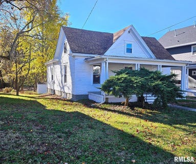 /international/us/517-e-2nd-s-street-carlinville-il-110095879191/
