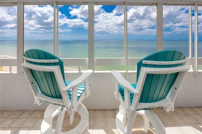 /international/us/17940-gulf-boulevard-redington-shores-fl-110105037470/