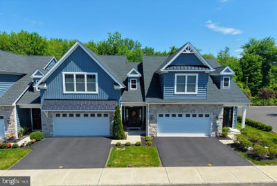 /international/us/924-holden-court-warminster-pa-110107156895/
