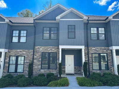 /international/us/45-cuddington-lane-lynchburg-va-110119731674/
