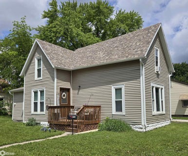 /international/us/1103-water-street-webster-city-ia-110099860421/