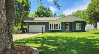 /international/us/3119-hillcrest-drive-cedar-falls-ia-110108587333/