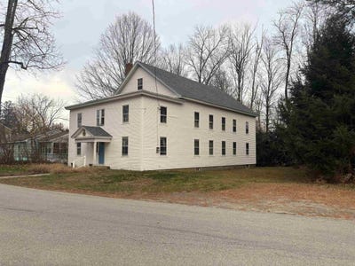 /international/us/40-charlonne-street-jaffrey-nh-110103548367/