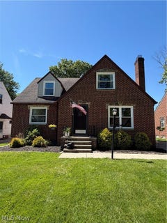 /international/us/21779-eaton-road-fairview-park-oh-110108502056/
