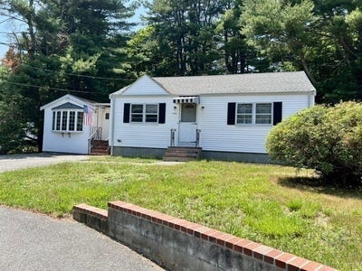 /international/us/330-north-street-randolph-ma-110119298486/