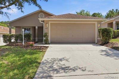 /international/us/826-w-cockatiel-loop-hernando-fl-110108220631/
