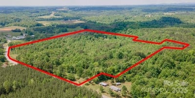 /international/us/4675-harmony-highway-hamptonville-nc-110097697780/?lang=zh-tw