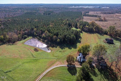/international/us/206-pike-memory-lane-staley-nc-110095770946/