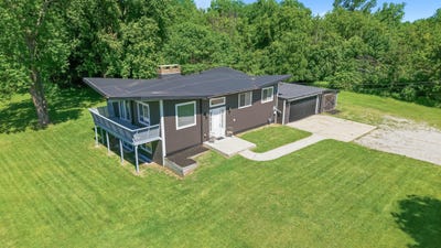 /international/us/6335-pine-island-drive-ne-comstock-park-mi-110108846658/