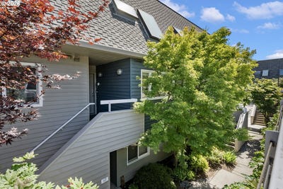 /international/us/75-n-hayden-bay-dr-portland-or-110108476645/