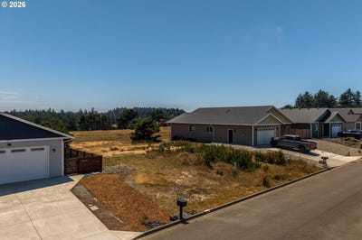/international/us/753-seacrest-dr-bandon-or-110109027362/