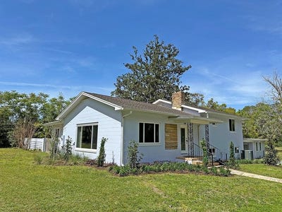 /international/us/108-nw-2nd-street-williston-fl-110096280081/