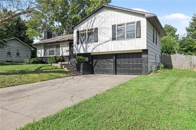 /international/us/13516-lowell-avenue-grandview-mo-110120464535/