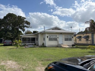 /international/us/522-e-ventura-avenue-clewiston-fl-110107583420/