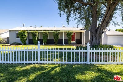 /international/us/5926-cleon-ave-north-hollywood-ca-110106433961/