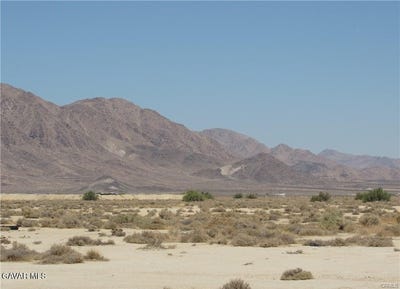 /international/us/0452062310000-post-office-lucerne-valley-ca-110101985906/