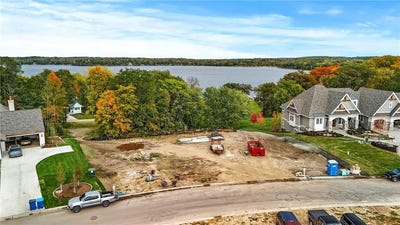 /international/us/4946-bridgevine-way-independence-mn-110106207652/