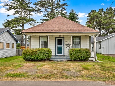 /international/us/1205-49th-st-seaview-wa-110100657205/