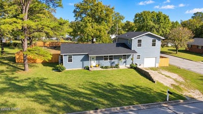 /international/us/1615-jefferson-avenue-joplin-mo-110120672179/
