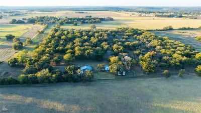 /international/us/324-pecan-lane-newcastle-tx-110093460727/