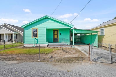 /international/us/210-e-10th-st-thibodaux-la-110100849611/