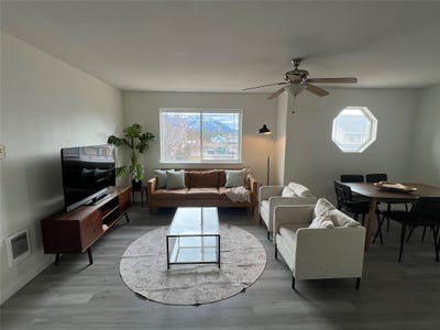 /international/us/17-diane-road-columbia-falls-mt-110108399254/