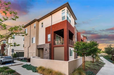 /international/us/259-lynx-irvine-ca-110099241745/