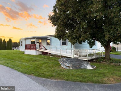 /international/us/201-silver-wind-court-n-lancaster-pa-110120423161/