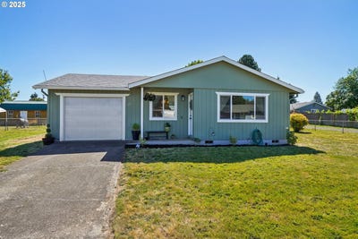 /international/us/415-carol-ct-molalla-or-110100809832/