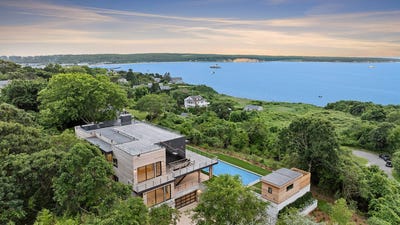 /international/us/15-north-neck-lane-montauk-ny-110101053380/